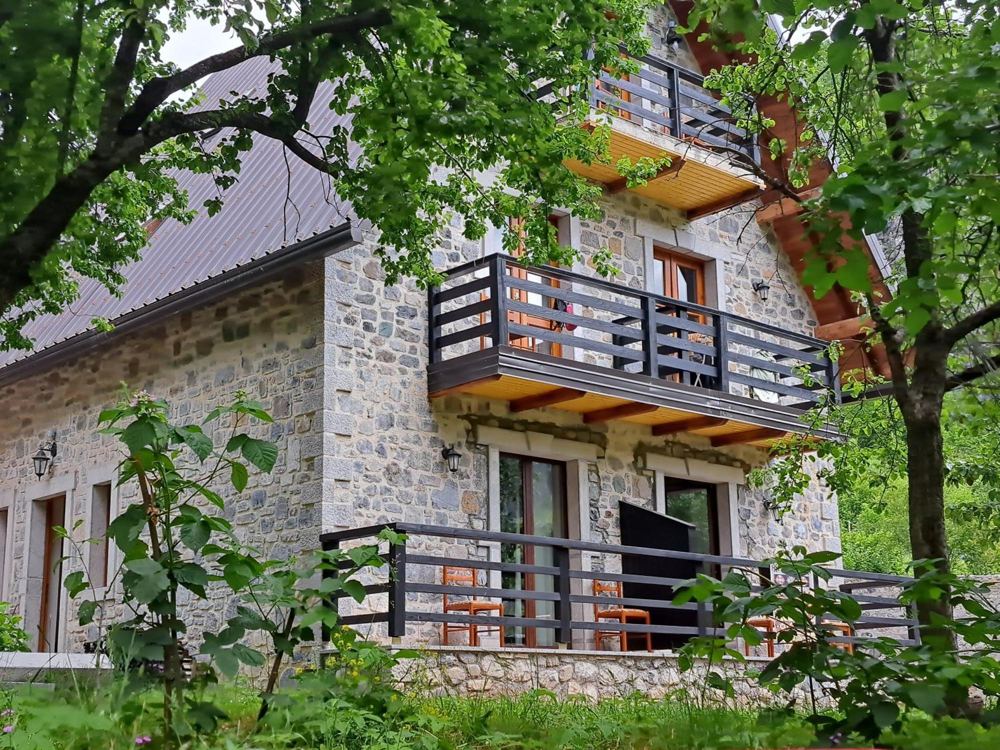 Villa Gjecaj Guesthouse And Restaurant Theth Buitenkant foto